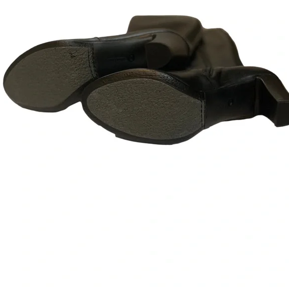 Aquatalia knee high black leather boot - Picture 8 of 12